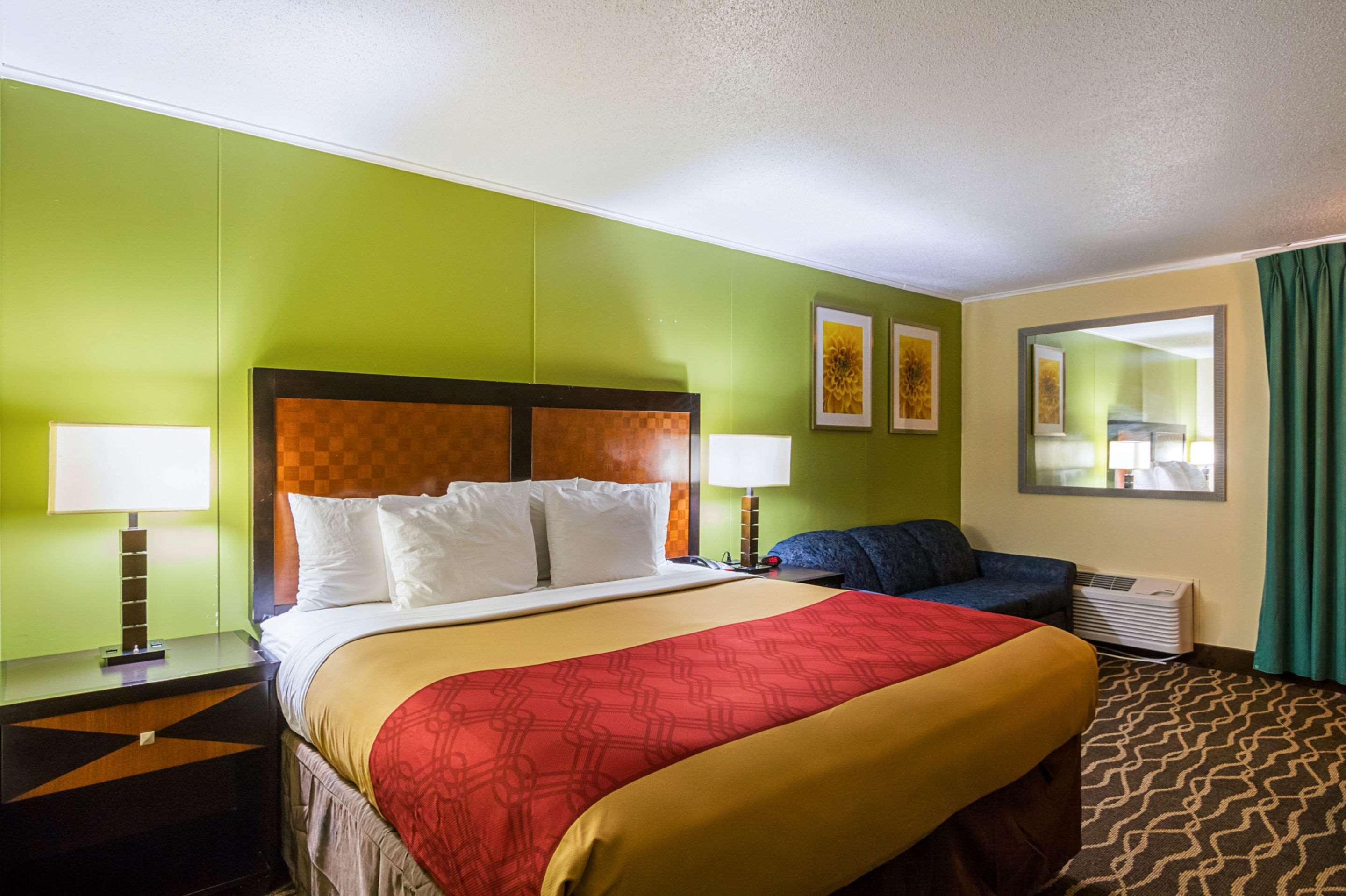 Econo Lodge Garden City Savannah Exterior foto